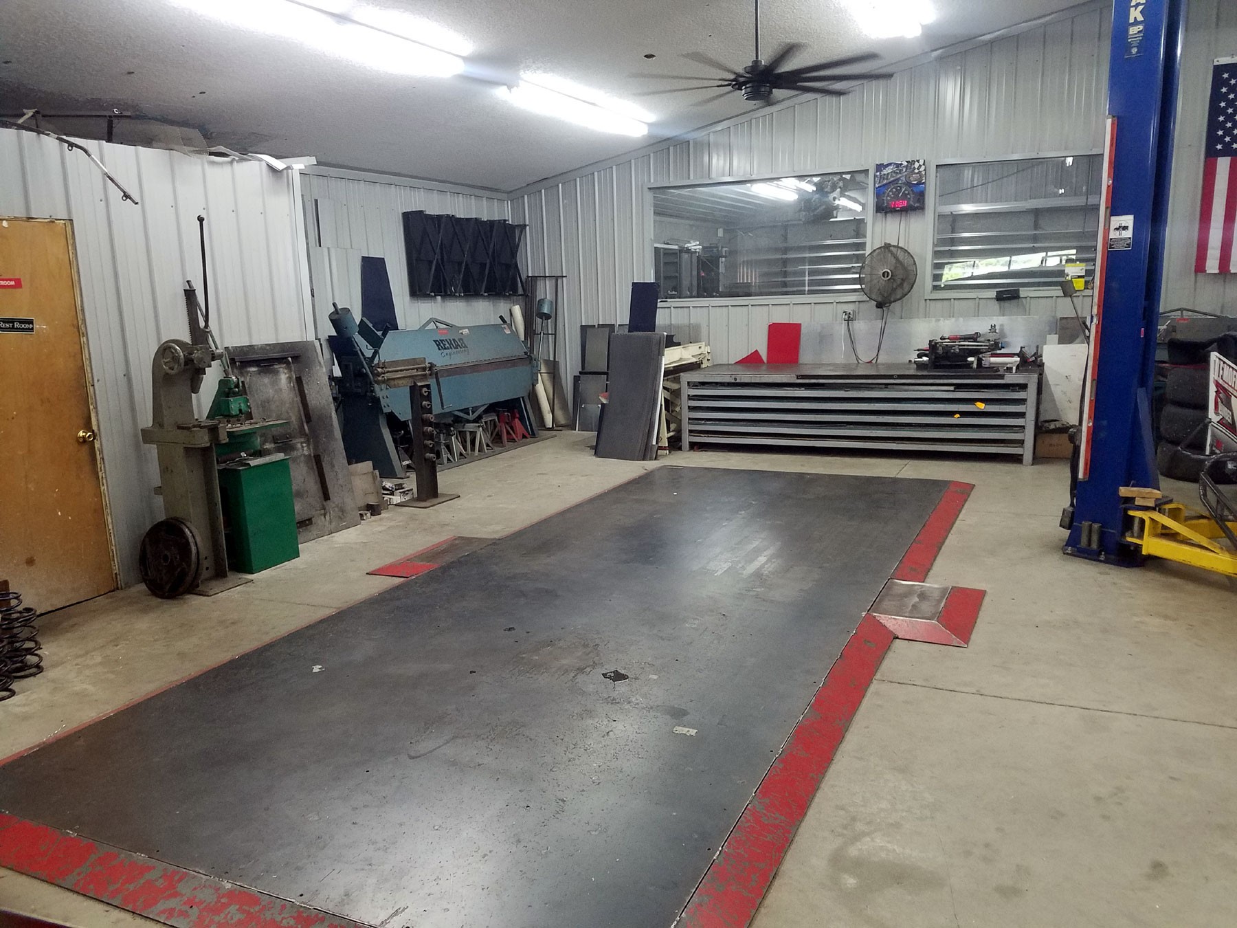 We have a level fabrication floor